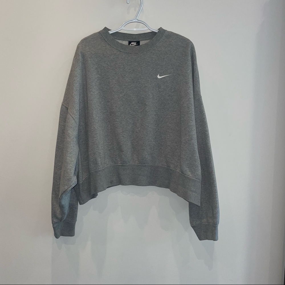 Nike Cropped Crewneck